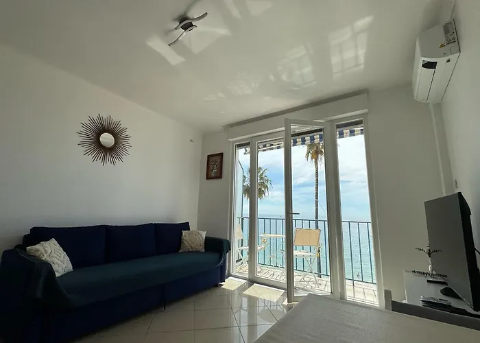 Maison Azur Riviera Stay